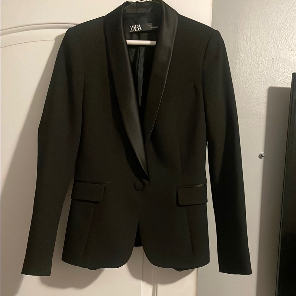 Zara Black Blazer with Satin Lapel